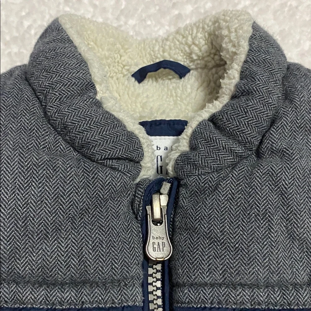 BABY GAP boys Sz 18mo - 24mo puffer vest navy / grey waterproof and lined ¥